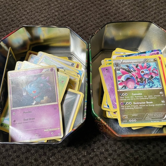 2 Pokémon box and cards - Picture 3 of 3